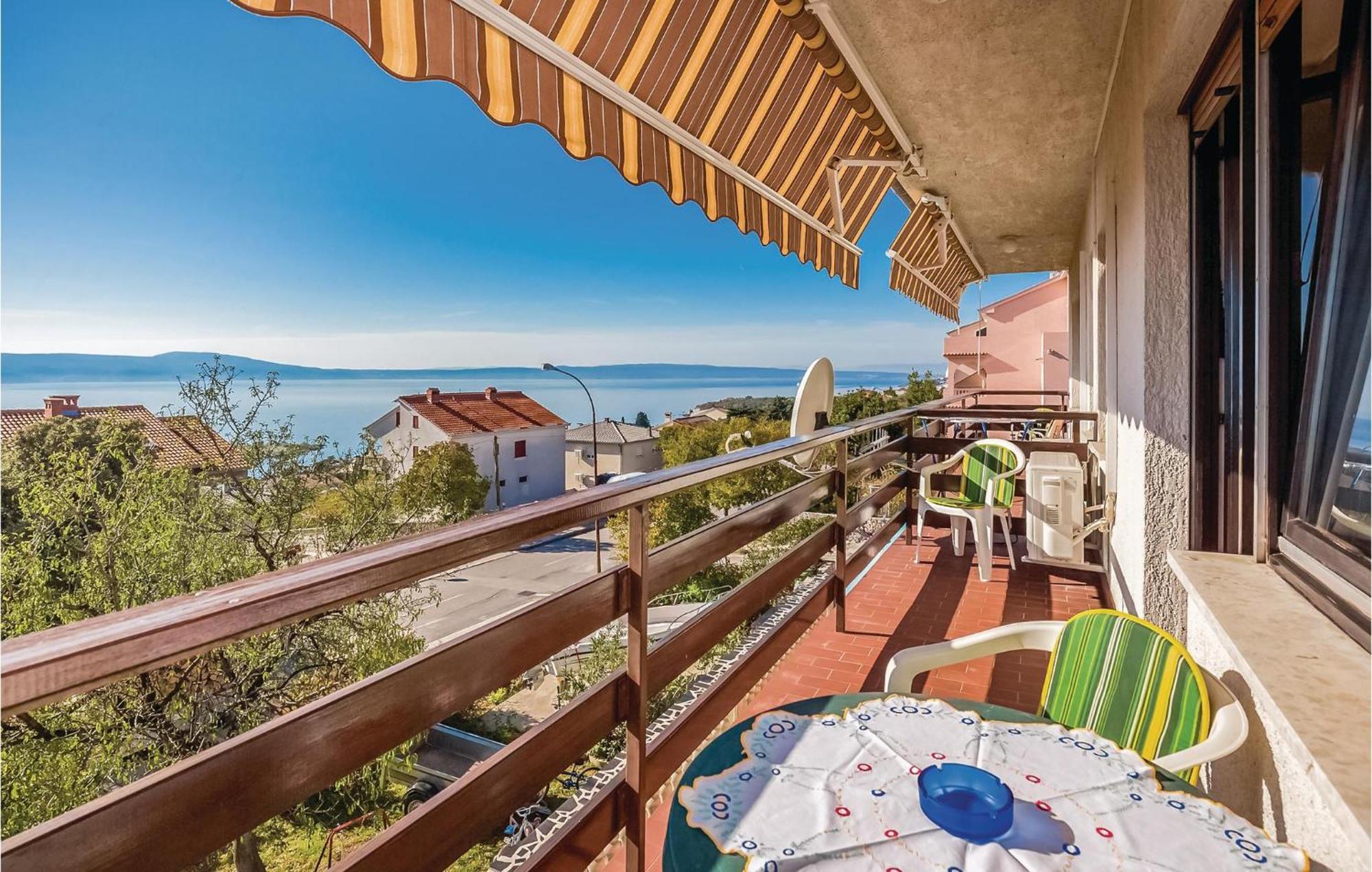 Stunning Apartment In Novi Vinodolski With Wifi Zewnętrze zdjęcie